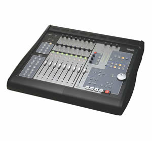 TASCAM FW-1884<br>FireWire аудио/ MIDI интерфейc-контроллер