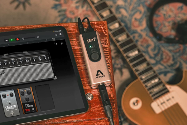 Apogee запускает в производство гитарный интерфейс Jam X